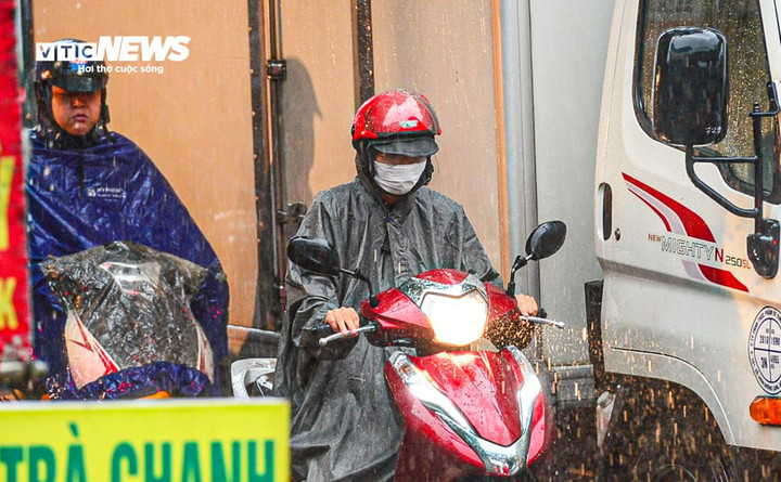 Từ chiều mai 23/8, mưa lớn giảm dần ở miền Bắc. (Ảnh minh hoạ: Đắc Huy)