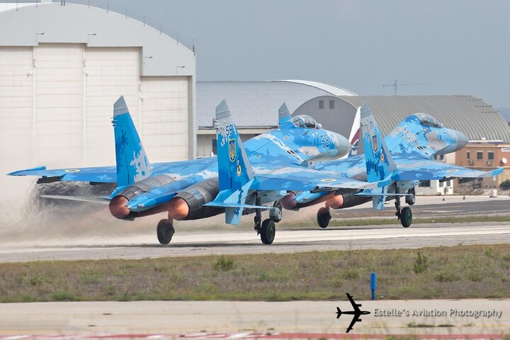 Su-27 của Ukraine.