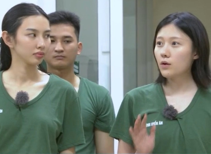 Khán giả cho rằng Uyển Ân có thái độ không tốt tại Sao nhập ngũ.