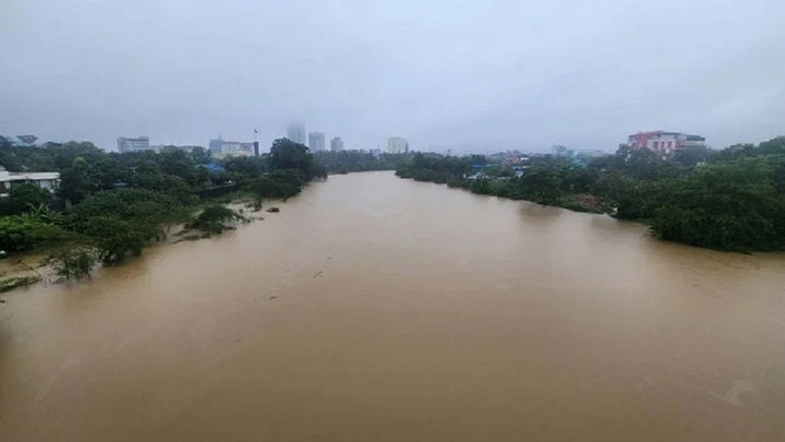 Mưa lớn khiến mực nước sông Cầu ở Thái Nguyên dâng cao. (Ảnh: Đài PTTH Thái Nguyên).