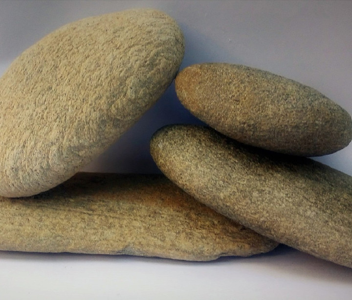 Đá cuội được rao bán trên các sàn thương mại điện tử.