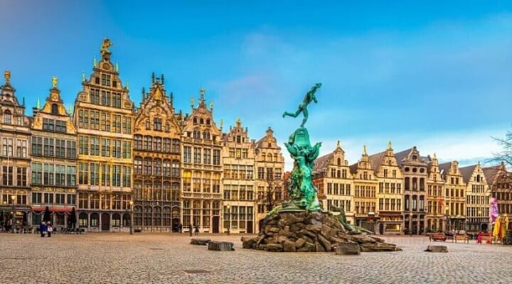 Thành phố cảng Antwerp của Bỉ là nơi tuyệt vời cho những người yêu thích xe đạp.