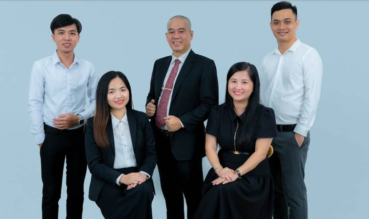 Các thành viên trong ban lãnh đạo Jobsnew.