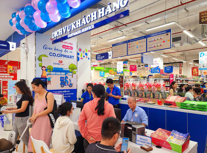 Co.opmart Phạm Thế Hiển bổ sung nhiều dịch vụ đặc thù cho cư dân chung cư.