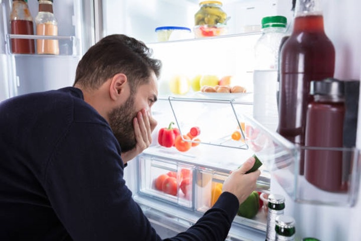 Hoa hồi ngâm giấm trắng có tác dụng khử mùi hiệu quả. (Ảnh: Istock)