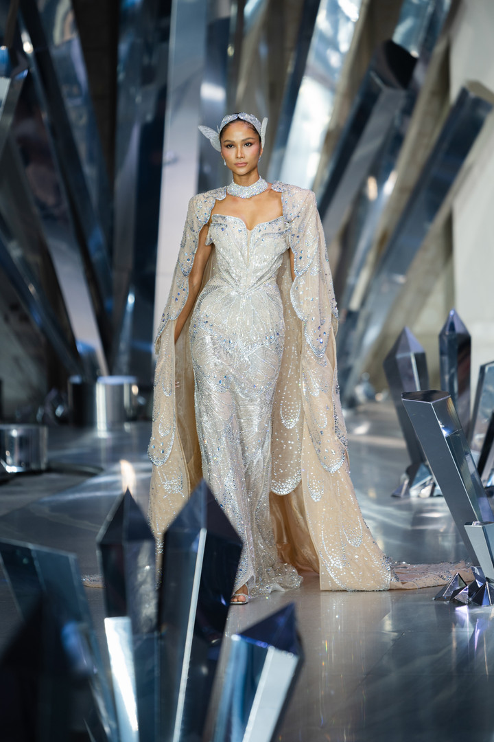 Hoa hậu H'Hen Niê và Bảo Ngọc 'đọ sắc' trên sàn diễn thời trang - 5