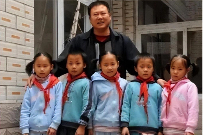 Người bố vì lo kiếm tiền chăm sóc gia đình đã ra đi mãi mãi. (Ảnh: Toutitao)