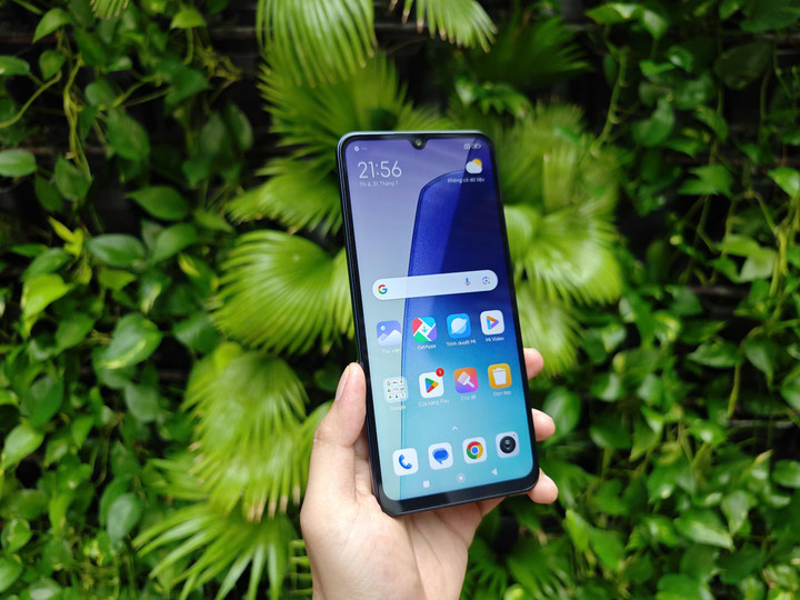 Chất lượng màn hình ở mức "đáng tiền" trong tầm giá.