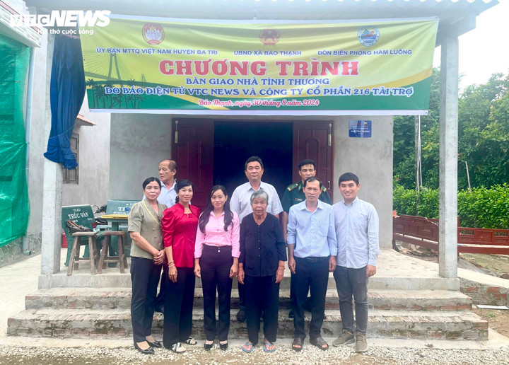 Căn nhà tình thương của gia đình bà Huỳnh Thị Sàng.