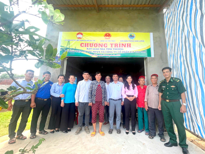 Nhà tình thương của gia đình ông Đặng Văn Hiếu.