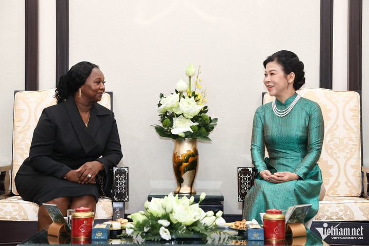 Phu nhân Ngô Phương Ly mời Phu nhân Tổng thống Guinea-Bissau thưởng trà - 2