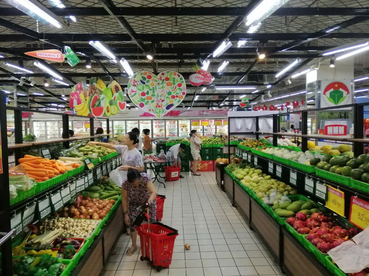 Tình hình mua sắm tại Co.opmart sau bão.