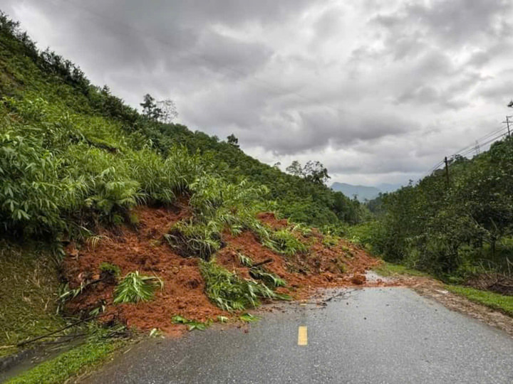 Nhiều tuyến đường bị sạt lở tại tỉnh Bắc Kạn.