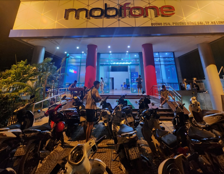 MobiFone nỗ lực hỗ trợ người dân sau bão Yagi - 2
