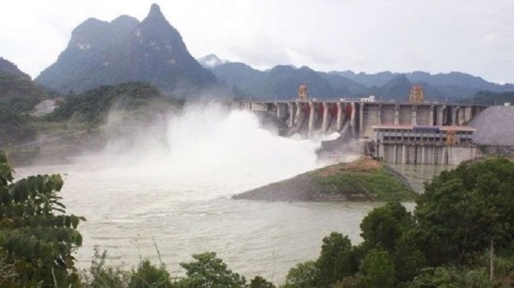 Thủy điện Tuyên Quang.