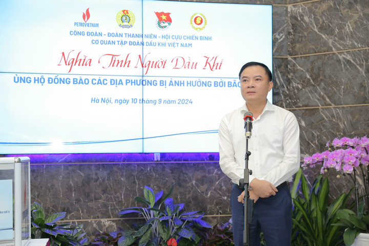 Tổng Giám đốc Petrvietnam Lê Ngọc Sơn kêu gọi cán bộ, công nhân viên dầu khí phát huy tinh thần tương thân tương ái, văn hóa “Nghĩa tình” của người Dầu khí, thông qua nhiều hình thức hỗ trợ, giúp đỡ đồng bào các địa phương chịu thiệt hại do bão số 3.