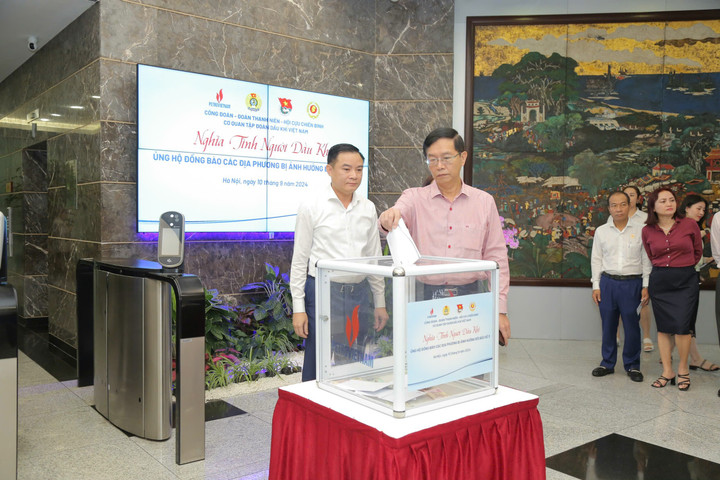 Petrovietnam ủng hộ đồng bào các địa phương bị ảnh hưởng bởi bão số 3 - 4