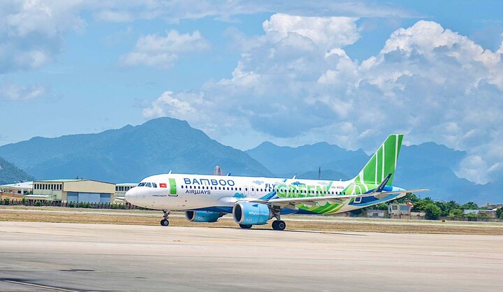 Bamboo Airways tiếp nhận và vận chuyển miễn phí hàng hóa cứu trợ bà con miền Bắc từ 11 - 26/9. (Ảnh: Bamboo Airways)