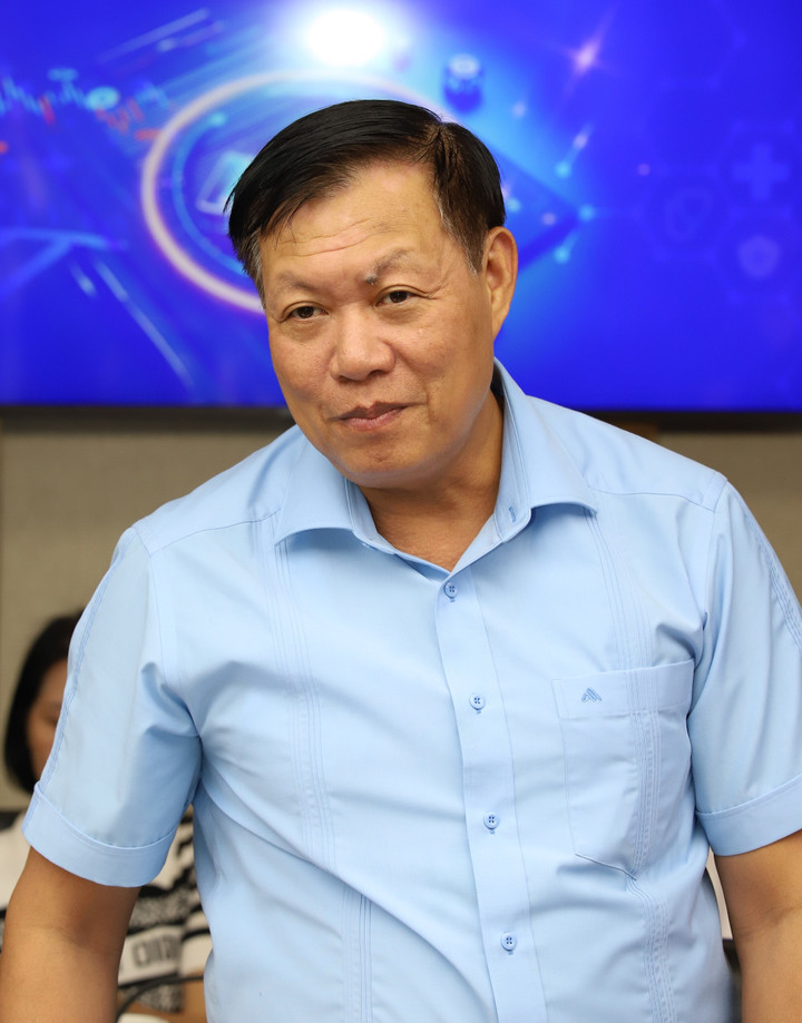 Thứ trưởng thường trực Bộ Y tế - ông Đỗ Xuân Tuyên - đánh giá cao sự chủ động của Công đoàn Y tế Việt Nam và sự hỗ trợ hợp tác của MB.