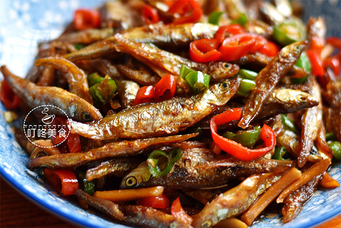 Món cá khô tim cay có màu sắc và hương vị hấp dẫn. (Nguồn: Sohu)