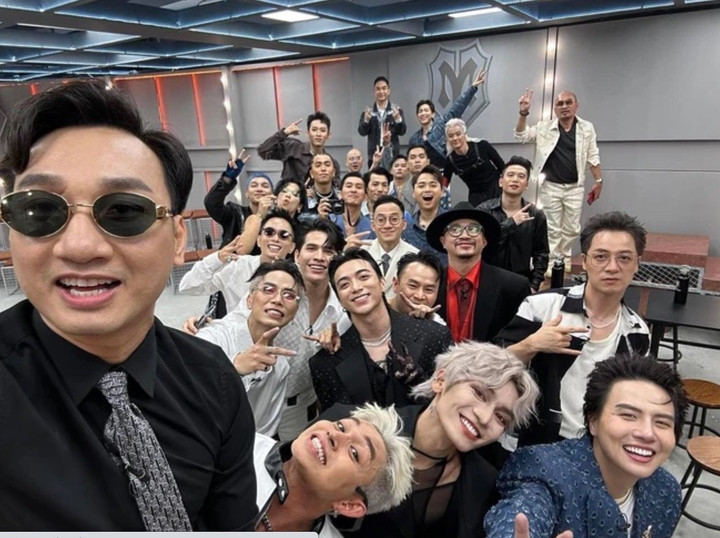 MC Thành Trung là người lập quỹ và chuyển số tiền ủng hộ của 33 nghệ sĩ.