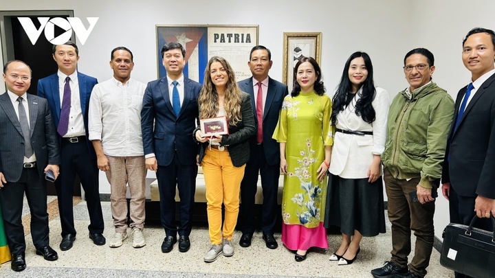 VOV thúc đẩy hợp tác với các đối tác truyền thông Venezuela - 4