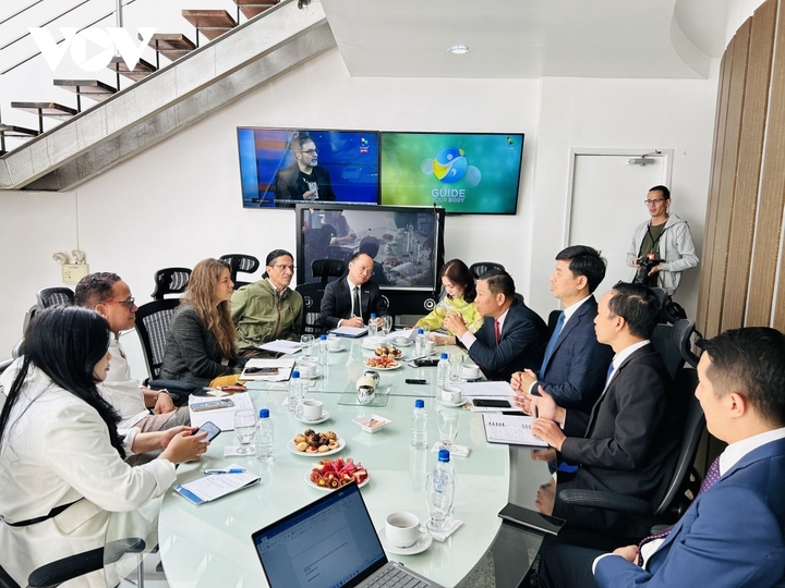 VOV thúc đẩy hợp tác với các đối tác truyền thông Venezuela - 5