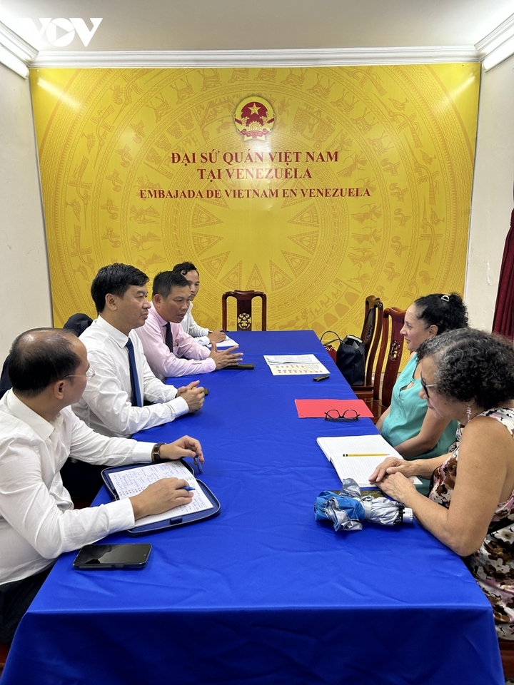 VOV thúc đẩy hợp tác với các đối tác truyền thông Venezuela - 6