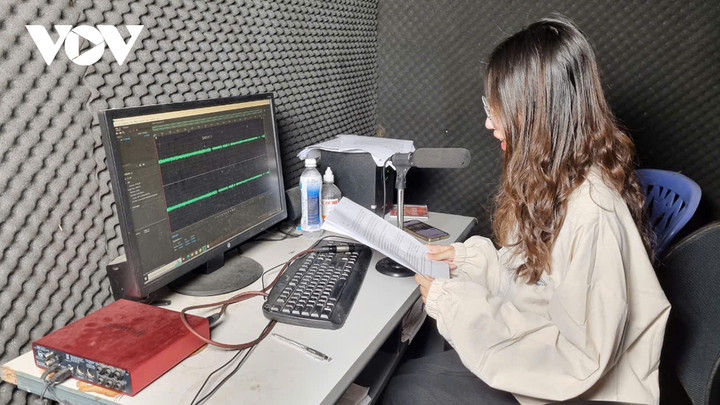 Các bản tin dự báo, cảnh báo, chỉ đạo khẩn về mưa lũ được Trung tâm Văn hóa – Thể thao và Truyền thông thị xã Sa Pa phát sóng liên tục với tần suất dày đặc trong suốt những ngày qua.