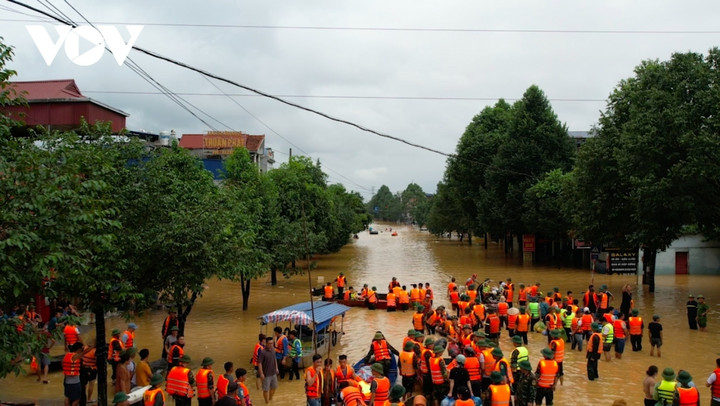 305 sự cố đê điều do ảnh hưởng mưa lũ.