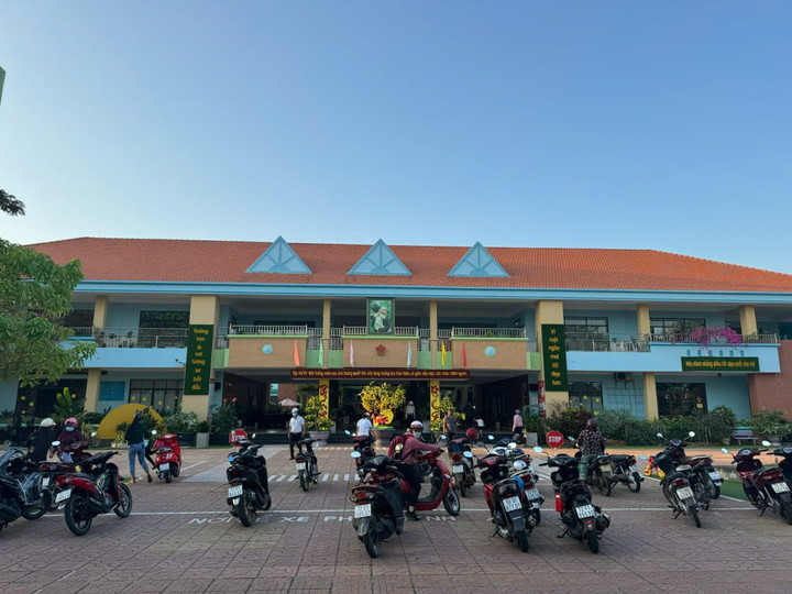 Trường mầm non Ánh Dương.