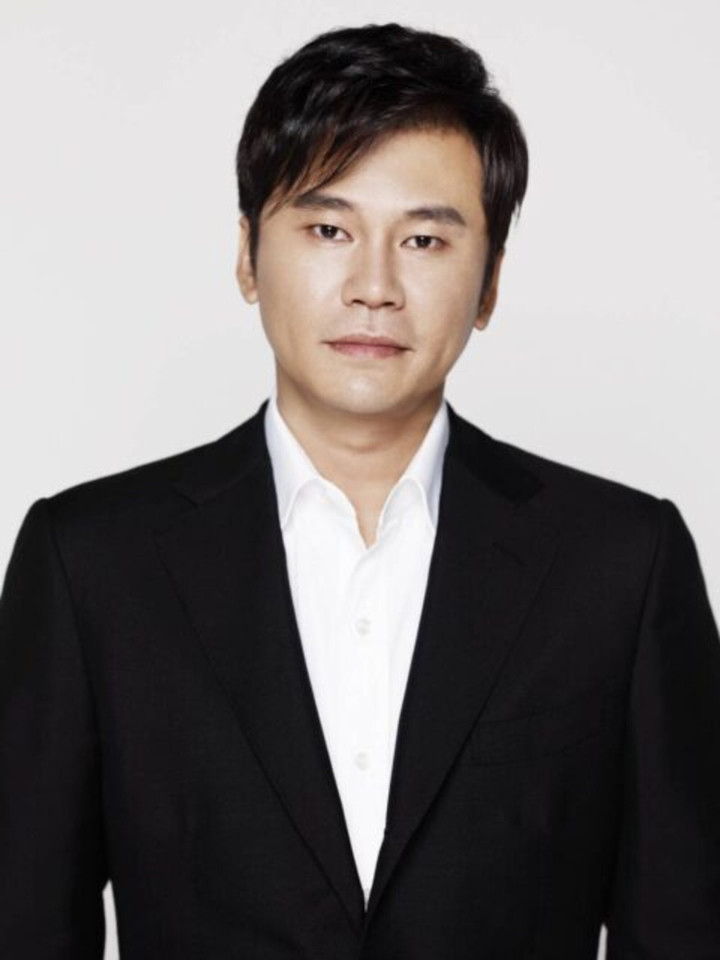 Yang Hyun Suk bị truy tố vì buôn lậu đồng hồ.