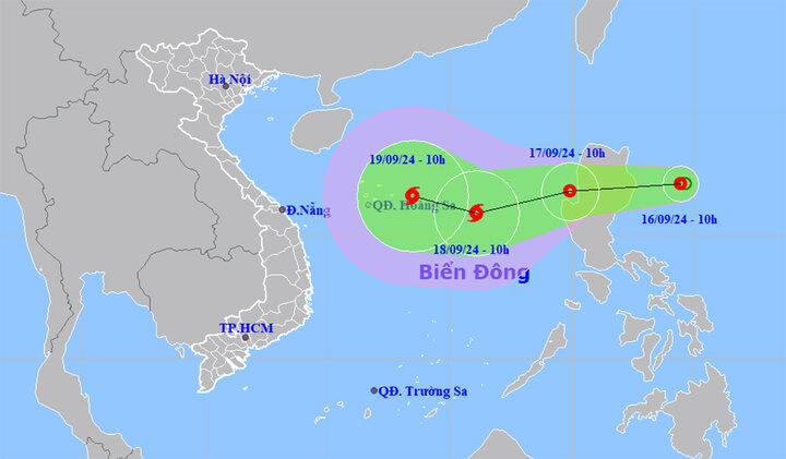 Dự báo áp thấp nhiệt đới đi vào Biển Đông trong 24 giờ tới và mạnh lên thành bão số 4. (Nguồn: NCHMF)