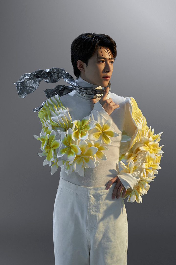 "Nhìn lại cả hành trình ở Anh trai say hi, tôi cảm thấy hài lòng. Tôi là người đã làm thì sẽ dồn hết 100% thời gian để hoàn thành nó tốt nhất. Vậy nên dừng chân ở top 10 là cái kết trọn vẹn, tôi không luyến tiếc hay hối hận điều gì”, anh nói.