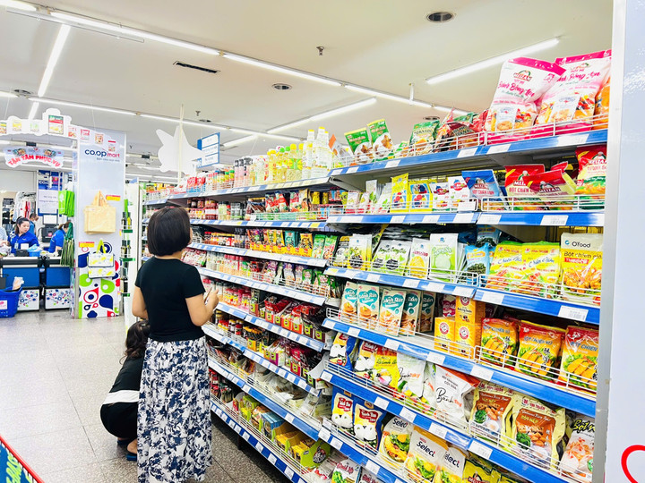 Saigon Co.op chủ động ứng phó với bão số 4, đảm bảo nguồn hàng ổn định - 3