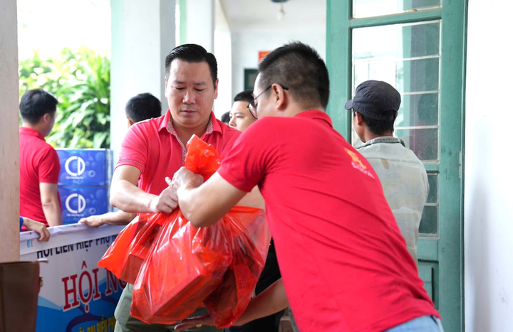 Sabeco cùng Trung ương Đoàn hỗ trợ miền Bắc khắc phục thiệt hại bão Yagi - 5