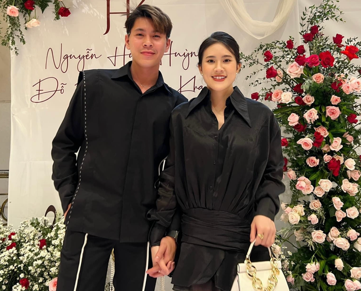 Cả hai bên nhau gần 10 năm và quyết định về chung nhà. (Ảnh: NVCC)