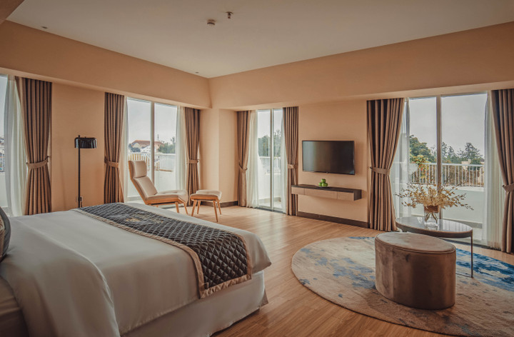 Hạng phòng Golf Valley Suite.