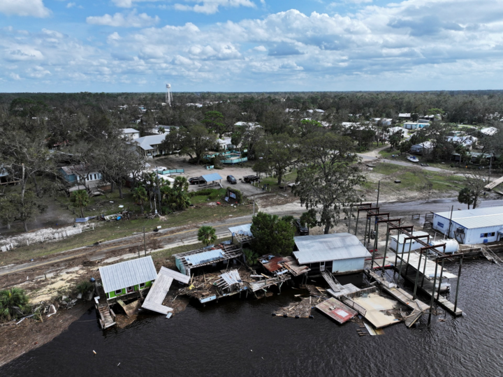 Ảnh chụp trên cao cho thấy thiệt hại ở Steinhatchee, Florida. (Ảnh: Reuters)