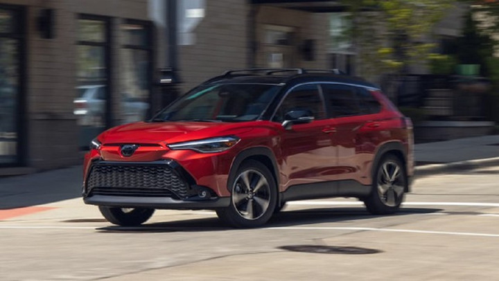 Toyota Corolla Cross Hybrid tại Mỹ có một vài khác biệt về ngoại hình so với bản đang bán tại Việt Nam.