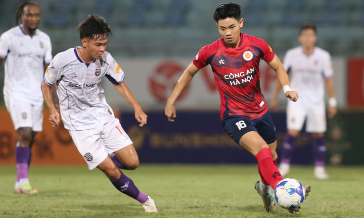 Cánh trái là hướng tấn công chính của CAHN.