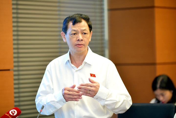 Thứ trưởng Bộ Y tế Nguyễn Tri Thức. (Ảnh: Quochoi.vn)