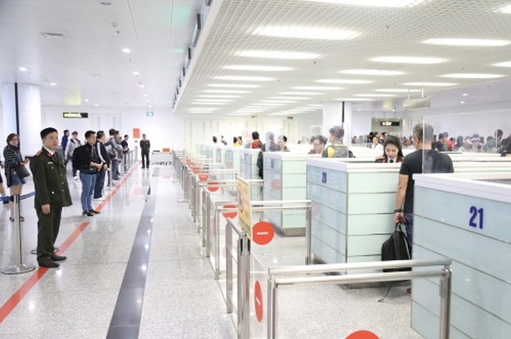 Người nợ thuế quá hạn 90 ngày sẽ bị tạm hoãn xuất cảnh - 1