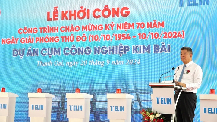 Ông Nguyễn Mạnh Quyền, Phó Chủ tịch UBND TP Hà Nội phát biểu tại buổi lễ khởi công.