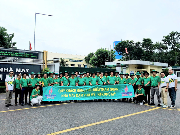 Các đoàn khách hàng tiêu biểu đến thăm quan và tìm hiểu về quy trình sản xuất Đạm Phú Mỹ, NPK Phú Mỹ.