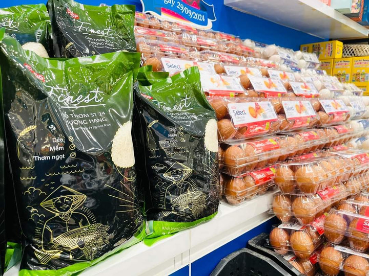 Hàng nhãn riêng Co.op được khách hàng ưu chuộng.