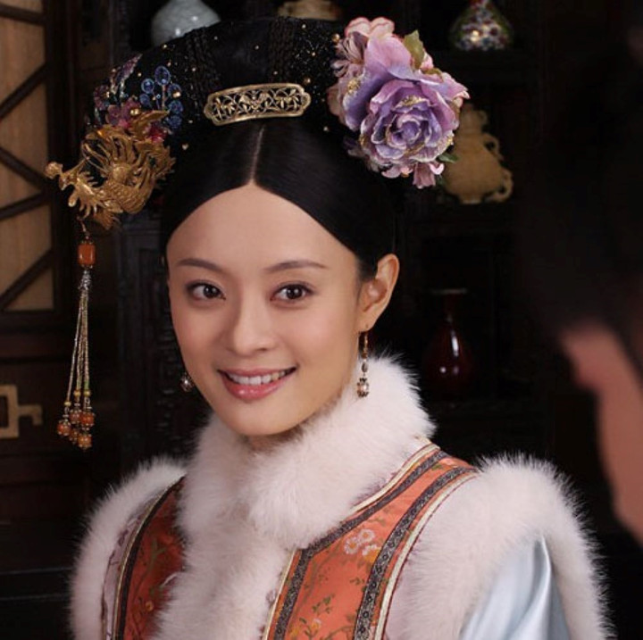 Diễn viên Tôn Lệ.