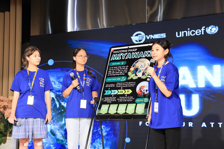 Thí sinh chuẩn bị các sản phẩm để minh họa cho dự án tại Vòng chung kết.