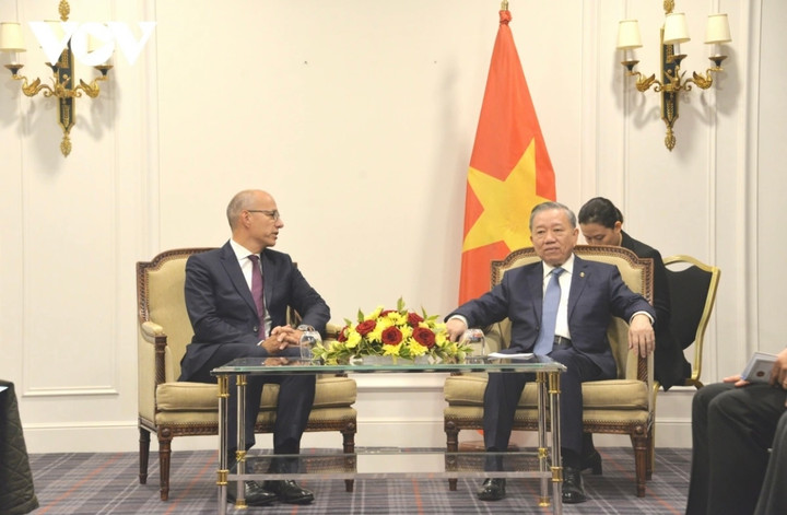 Tổng Bí thư, Chủ tịch nước Tô Lâm tiếp lãnh đạo Tập đoàn Safran.