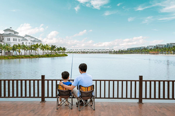 Góc câu cá “cực chill” khiến cần thủ mê mẩn tại phân khu Ngọc Trai.